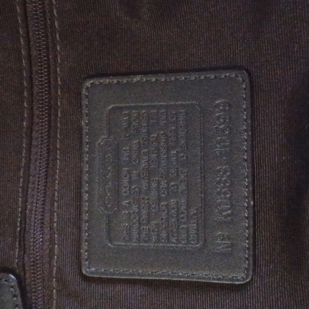 2006 Coach signature jacquard small purse - Picture 5 of 7
